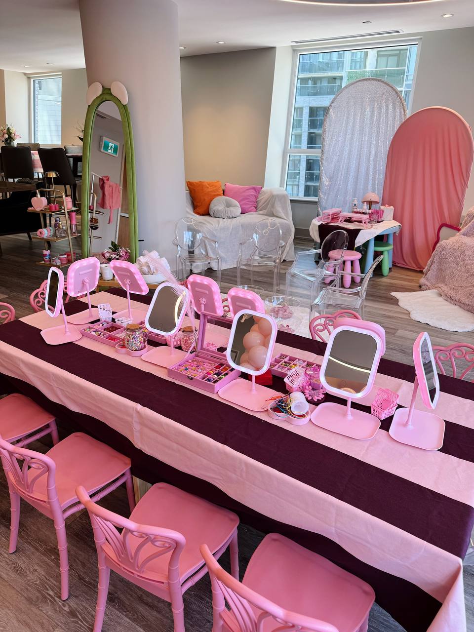 Spa Experience — girls' party with mini spa setup